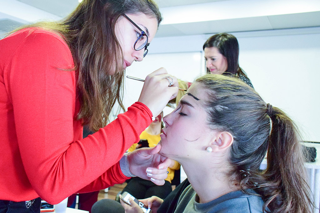 grado universitario turismo operativo